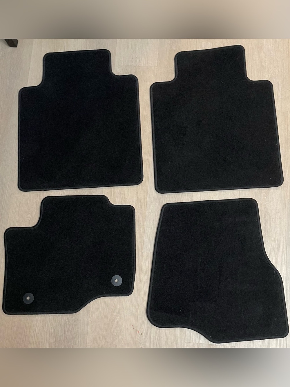 Ford Black Carpet Floor Mats Set